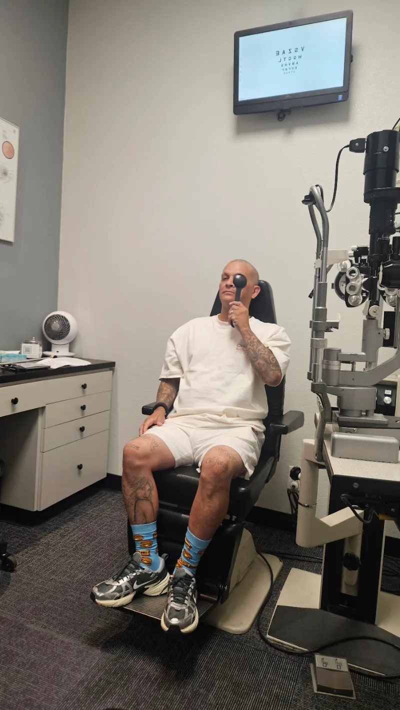 Antelope Valley Optometric Center (AC)