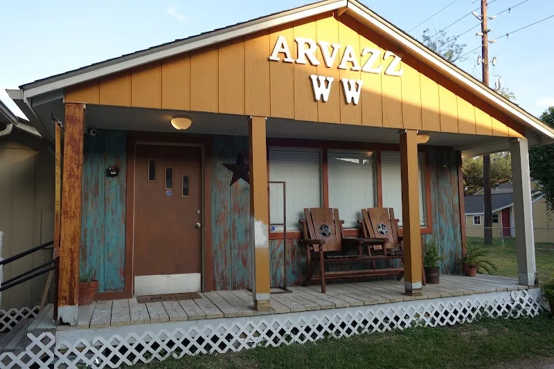 Arvazz Western Wear LLC