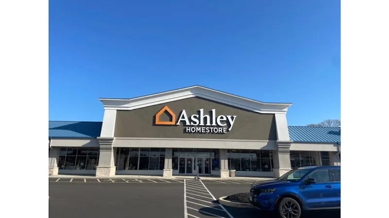 Ashley Homestore - Northfield