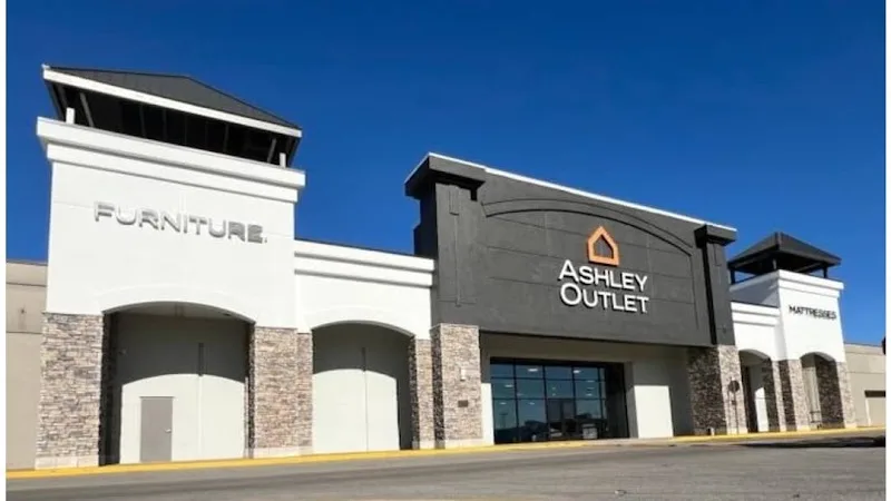 Ashley Outlet