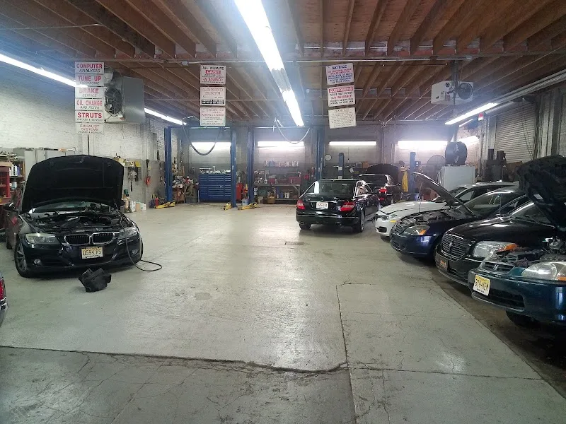 Avantgarde Auto Service LLC