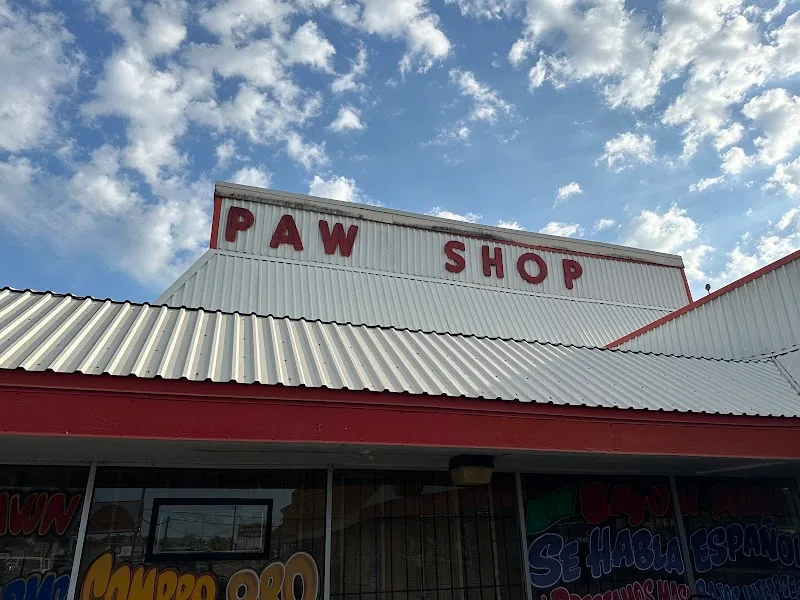 Bayou Pawn #673