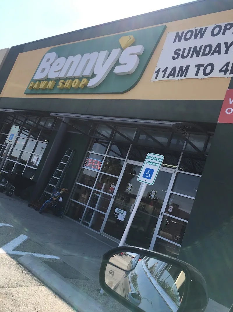 Benny's Pawn Shop #3749
