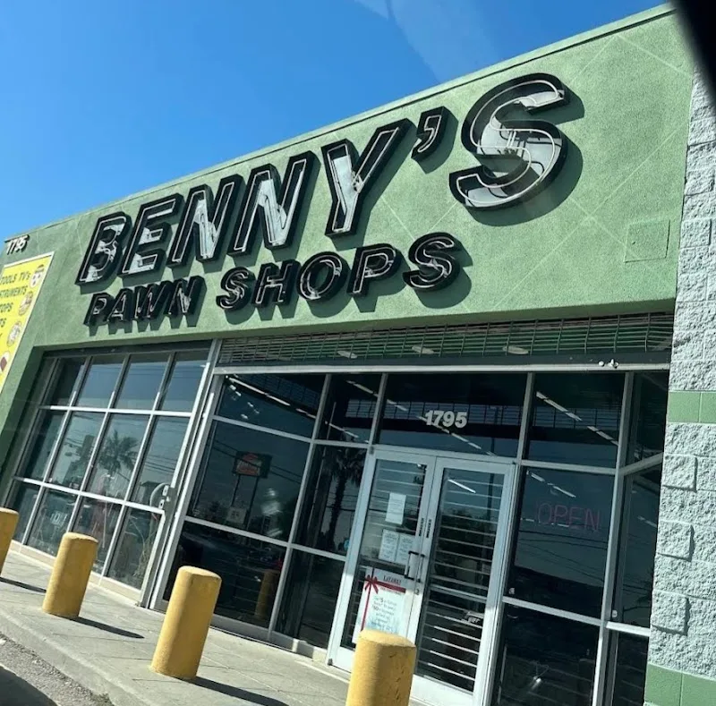 Benny's Pawn Shop #3750