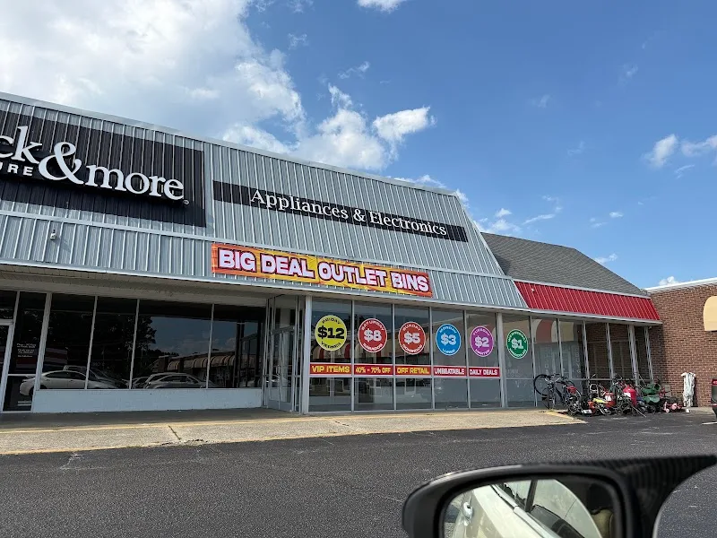 Big Deal Outlet LLC