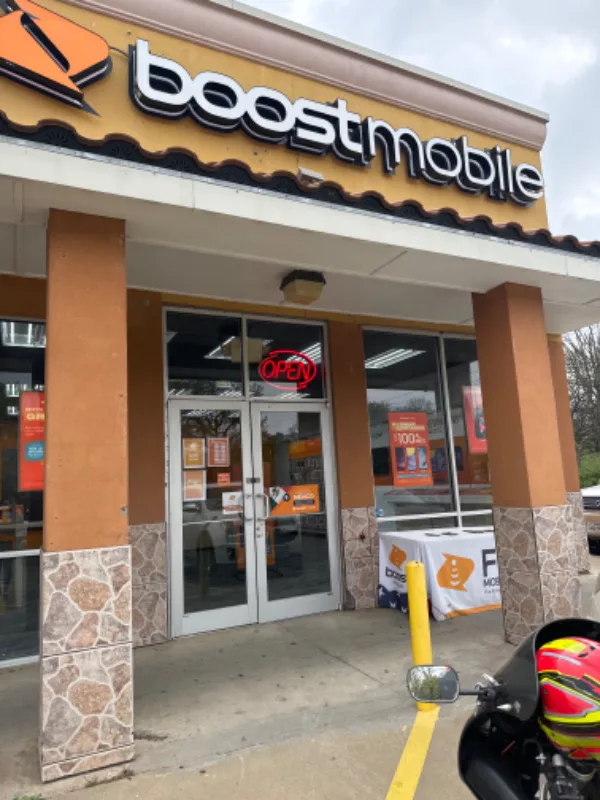 Boost Mobile - Elam