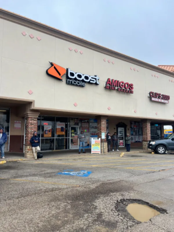 Boost Mobile - Huffines