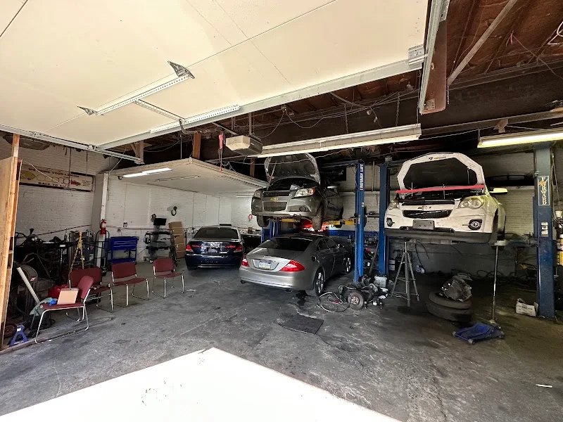 Brooklyn Auto Services LLC