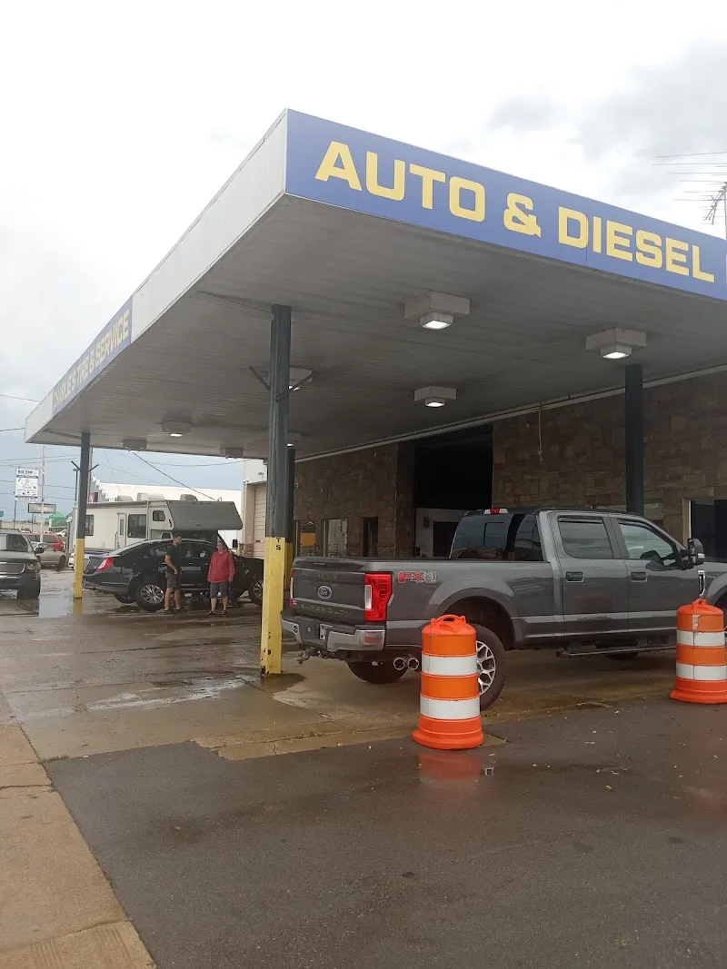Charlies Tire and Service LLC