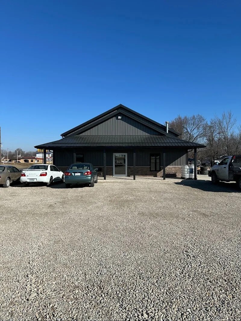 D and R Tire and Muffler LLC