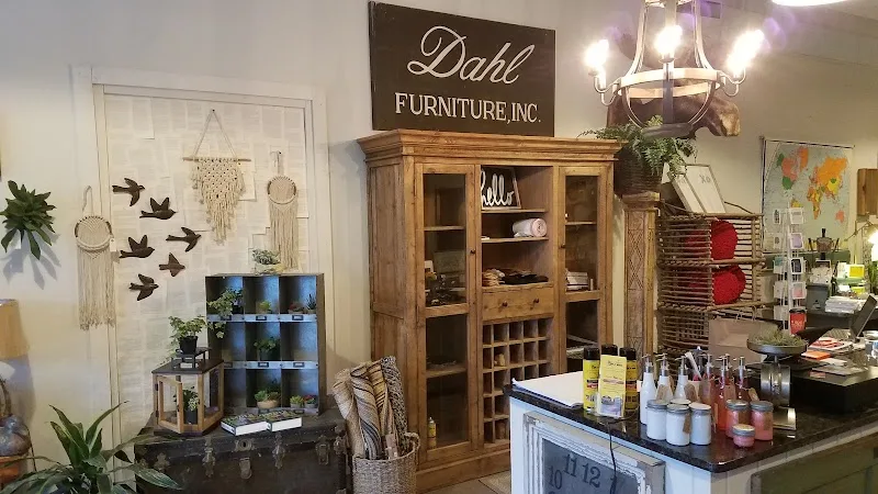 Dahls Home Store LLC