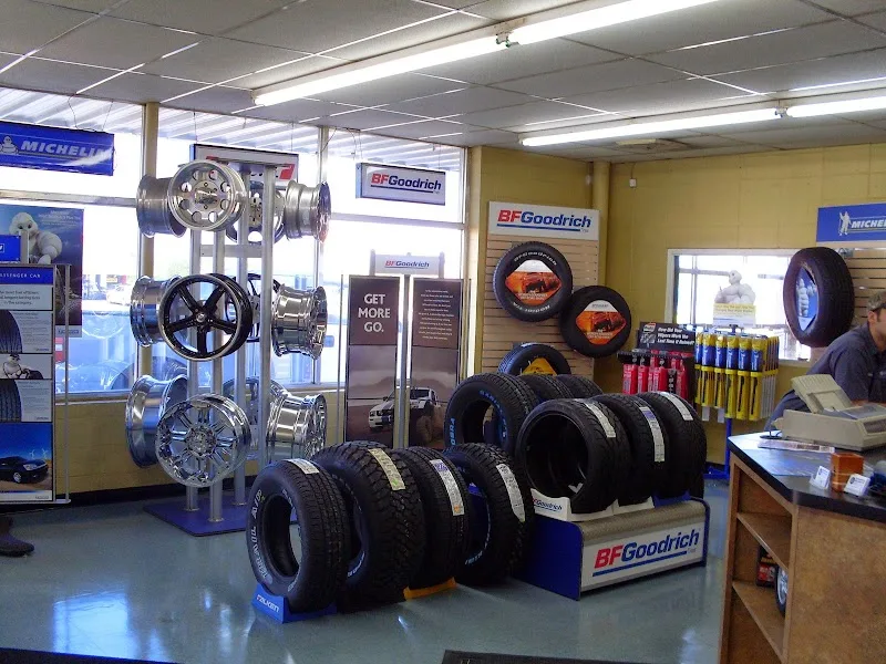 Delta World Tire #7008