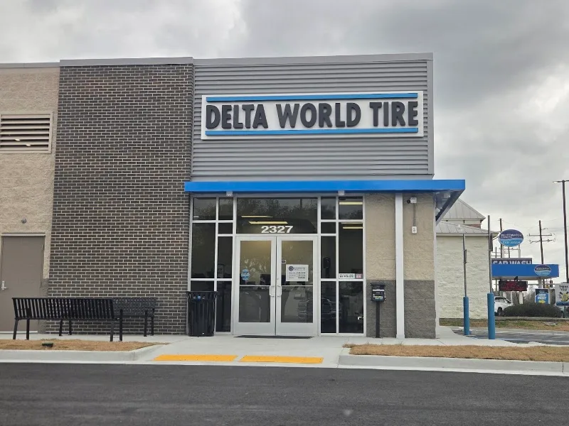 Delta World Tire #7021