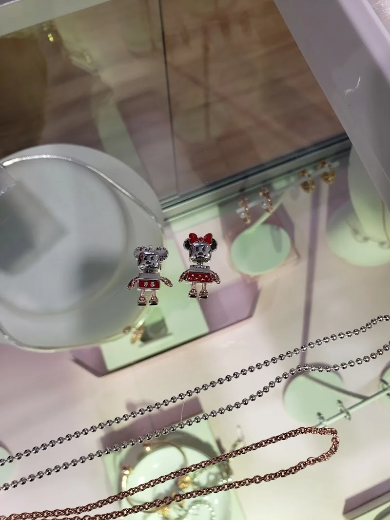 Diamond Gallery
