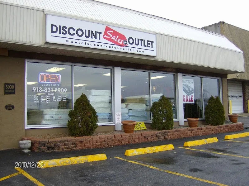 Discount Sales Outlet Inc.