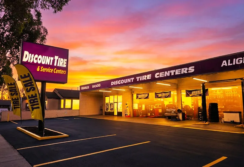 Discount Tire - Corona 44