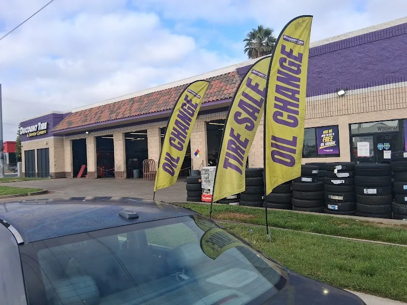 Discount Tire - Hemet 122