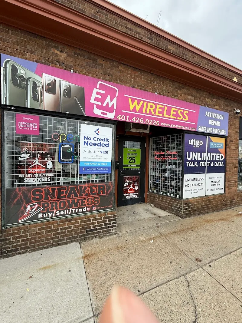 EM Wireless LLC