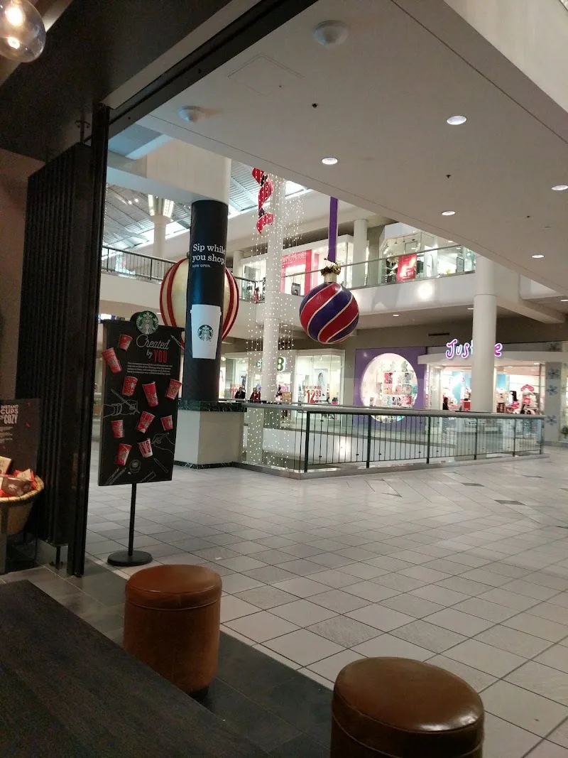 Emerald Square Mall