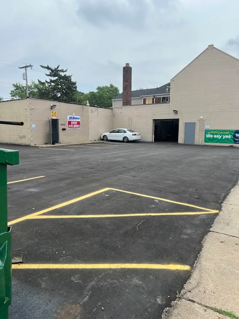 Expert Auto Service 3 Inc