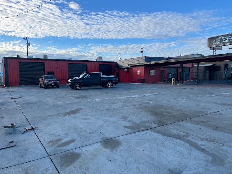 Extreme Auto Repair Tires and Wheels