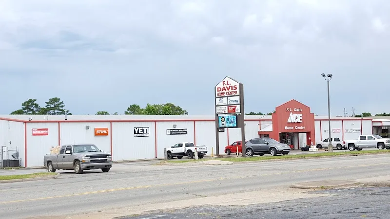 F L Davis Fayetteville Hardware INC