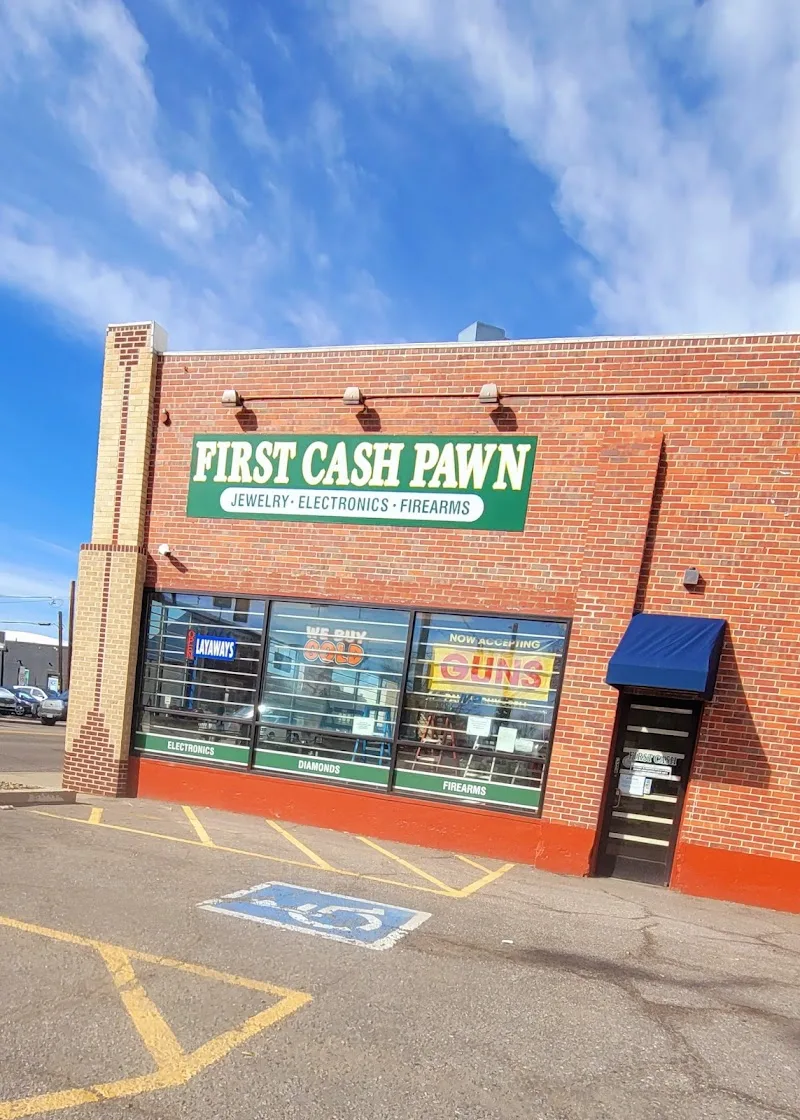 First Cash Pawn #372