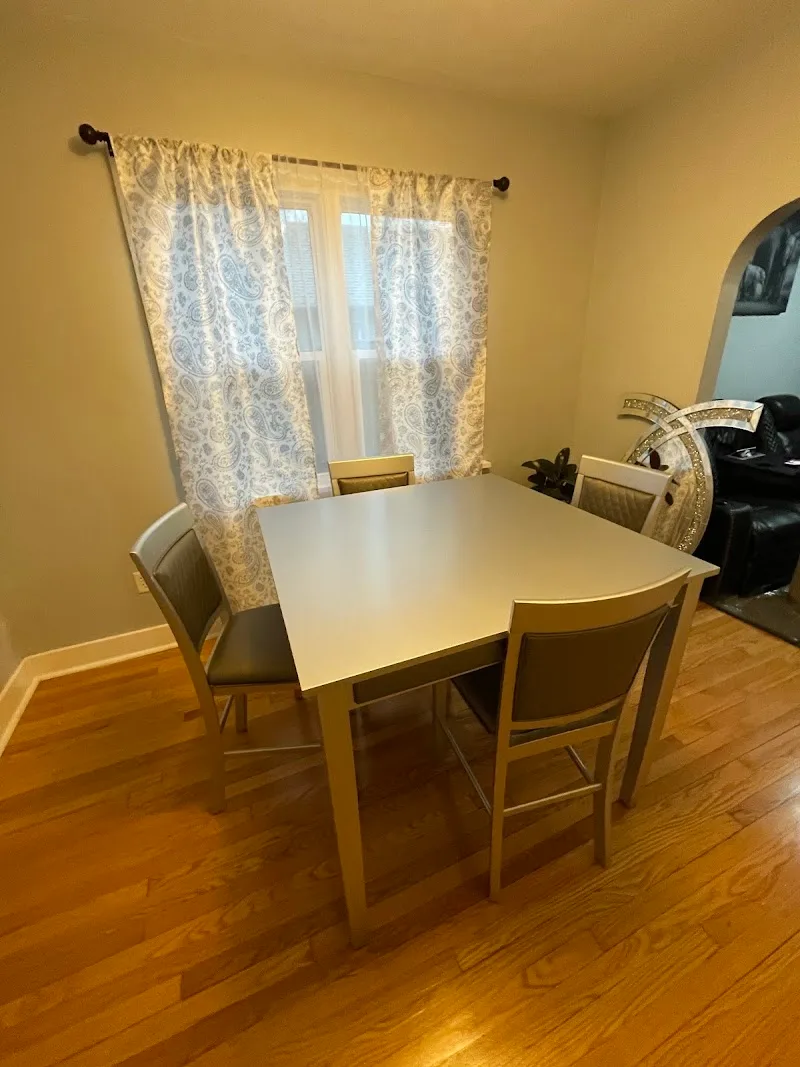 Furniture Hub Inc