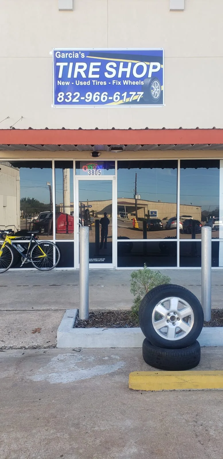 Garcias Tire LLC