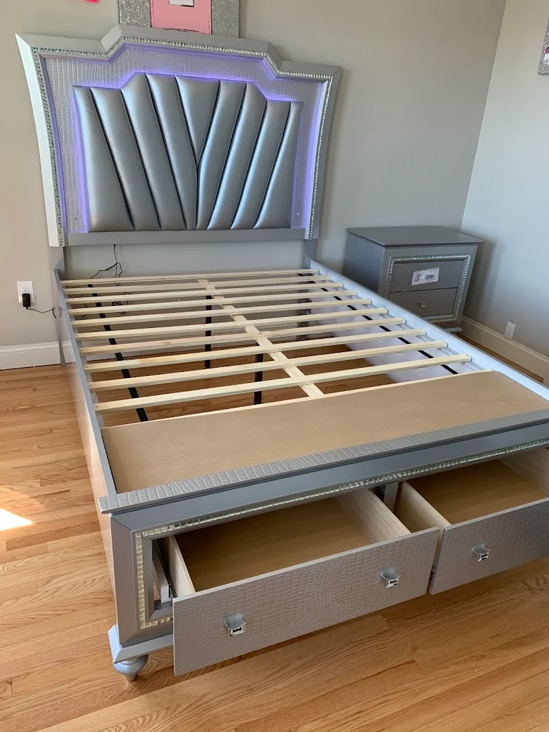 Geovanny L Montilla Dominican Mattress