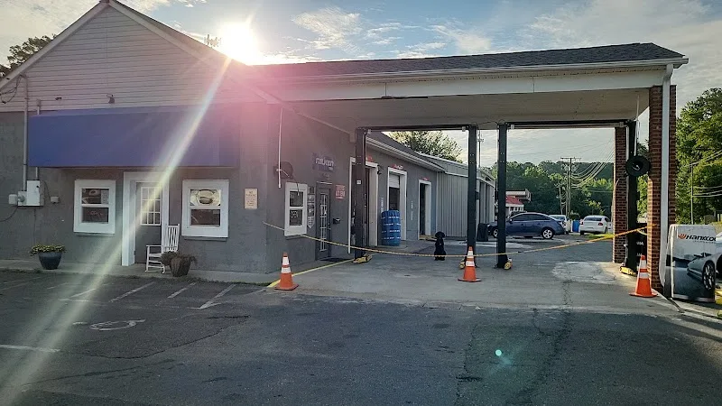Gibbon Tire and Auto LLC (FP)