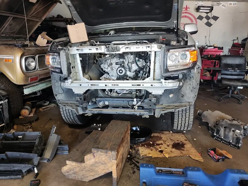 Gordos Garage LLC