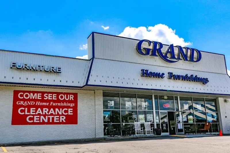 Grand Home Furnishings #009