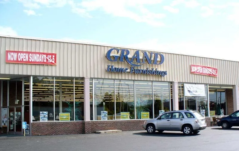 Grand Home Furnishings #030