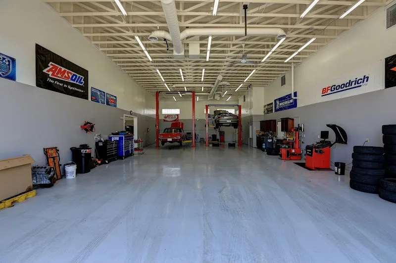Green Light Garage LLC