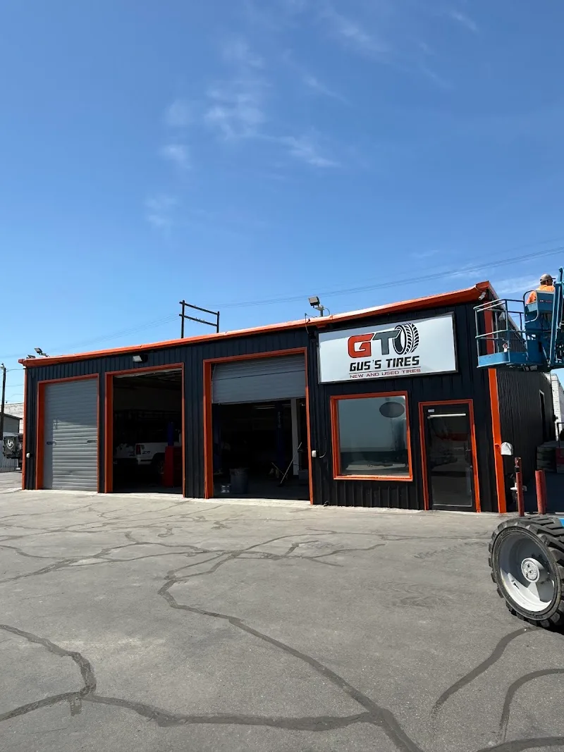 Guss Tires LLC