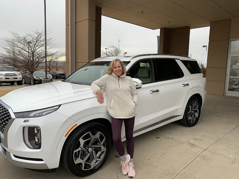 Hands on Automotive LLC