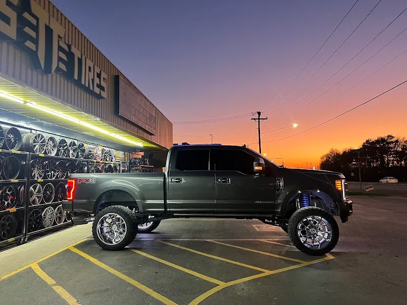 Hanis Texas Tire 26 Inc