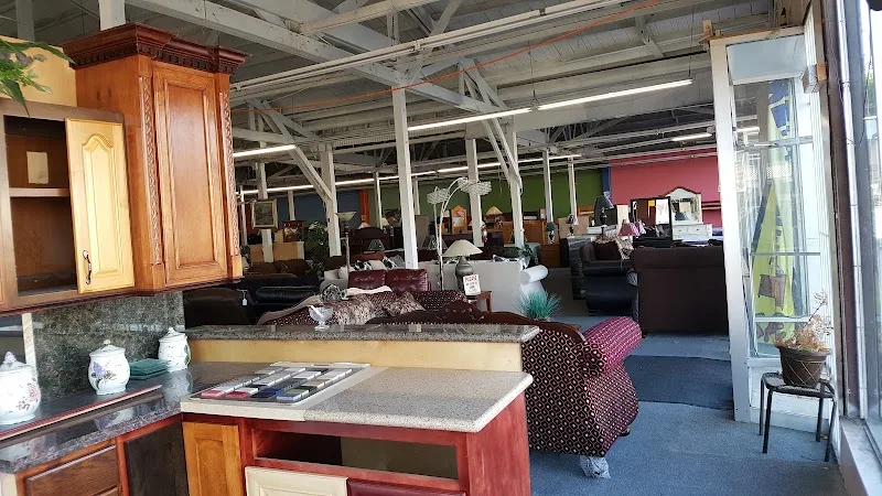 Hernandez Furniture
