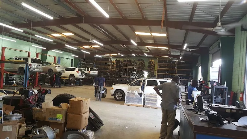 HH Tire LLC