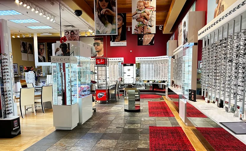 Invision Eyewear LLC