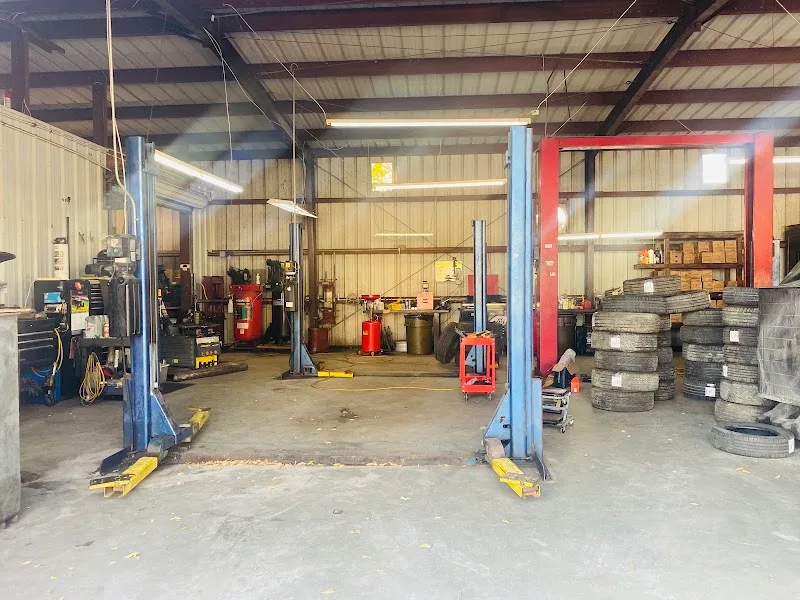 J and E Tire and Auto Repair LLC