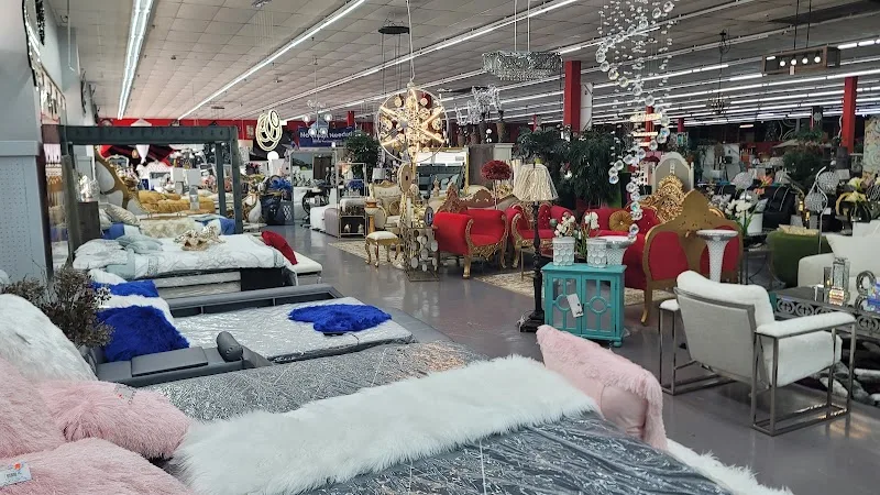 J and M Furniture Outlet LLC