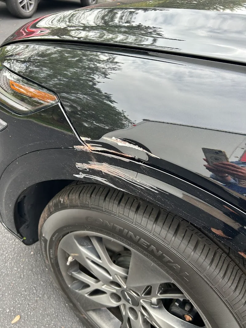 J and V Auto Body Specialist LLC
