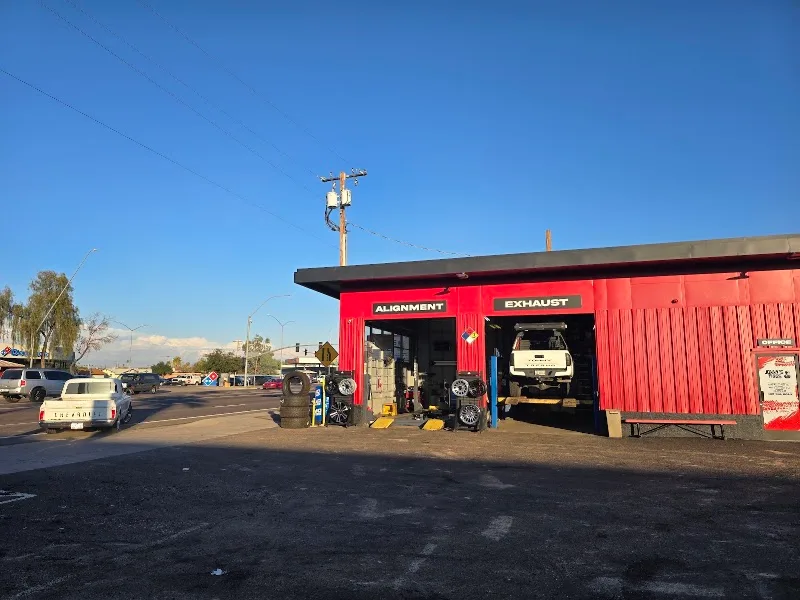 Jonnys Tires LLC