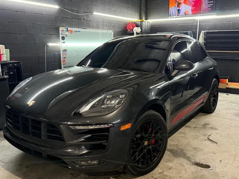 K-1 Custom LLC
