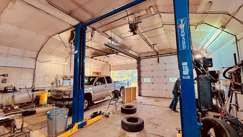 Lakeside Collision LLC (3P)