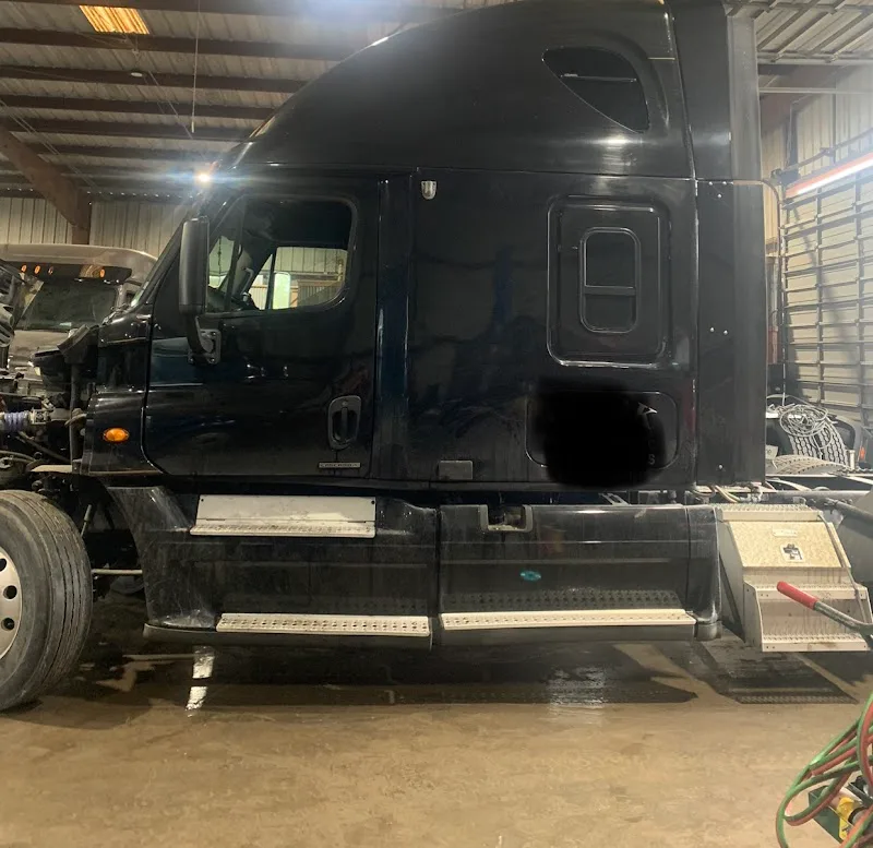 Lone Star Tire Diesel Service LLC