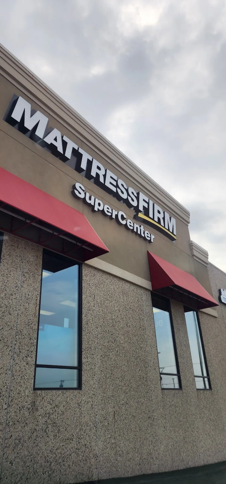 Mattress Firm- Broadway