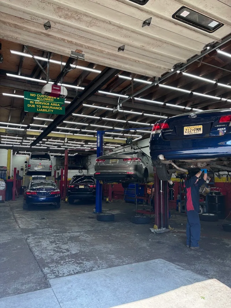 Mendoza Auto Repair